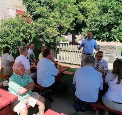 Matthias Dießl (Landrat) informiert über die Entwicklung und Förderung im Bereich Tourismus